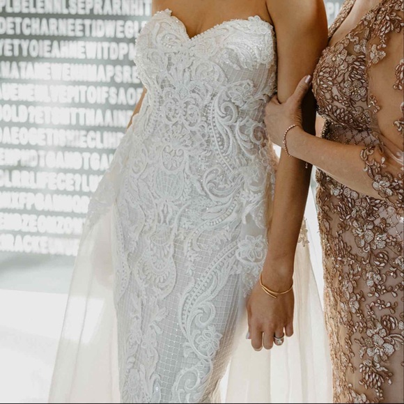 Cielo by Bijou Bridal Strapless Ivory Wedding Gown w/ Detachable Overskirt - Picture 8 of 12